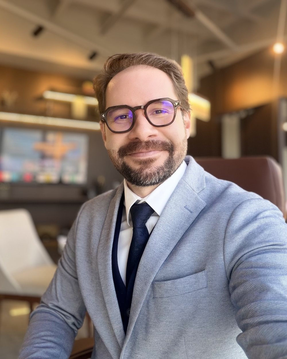 Dr. Victor Diniz, cirurgião plástico em Recife